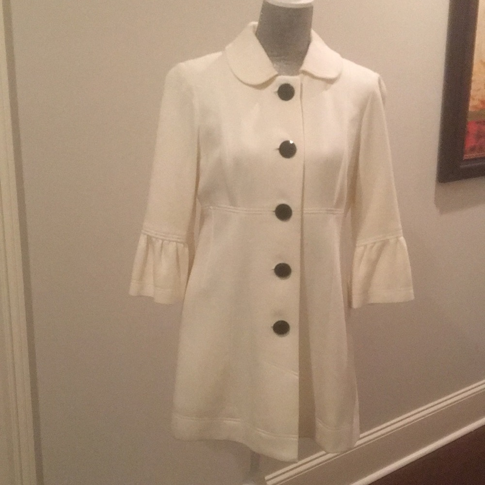 🌈 Perfect Fall Coat. Off White with 3/4 sleeves